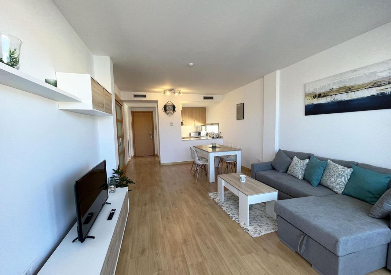 2-Bedroom Brand New Apartment Steps From The Beach ยันซา ภายนอก รูปภาพ